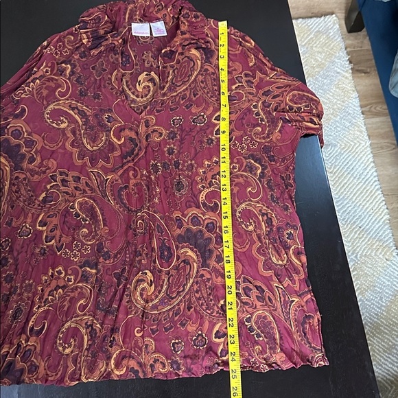 Sheer paisley bell sleeve collared pullover top in a burgundy wine shade - Picture 6 of 7